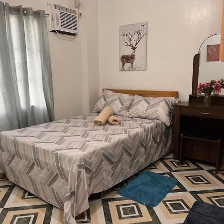 Bella'S Bed & Breakfast Dauis Exterior foto